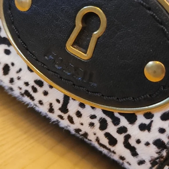 Fossil Black and White Satchel - Picture 15 of 16